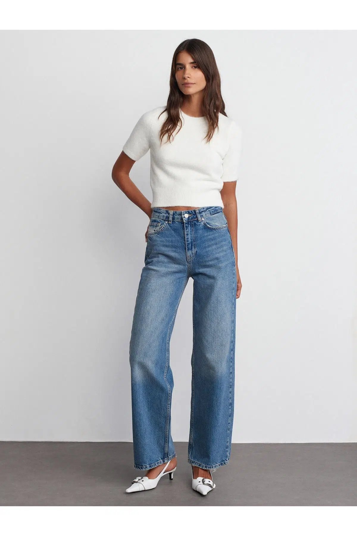 Bisiklet Yaka Yumuşak Dokulu Kısa Kol Triko Kazak 