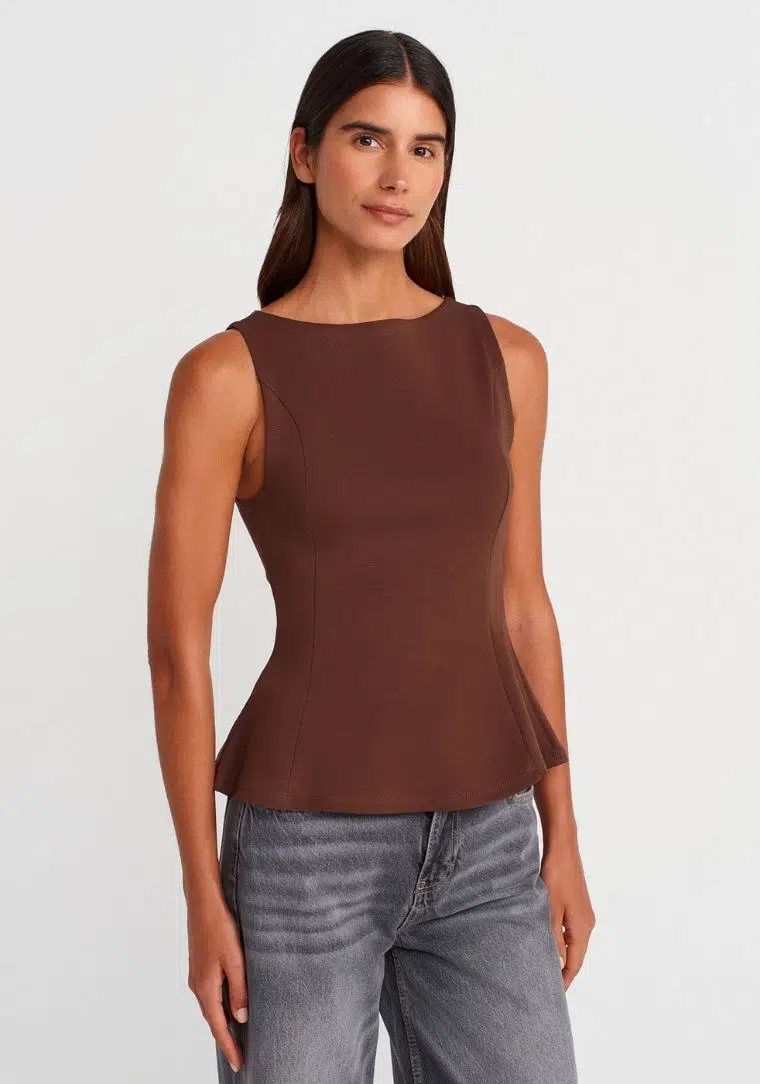 21001 DİL Kayık Yaka Peplum Top 