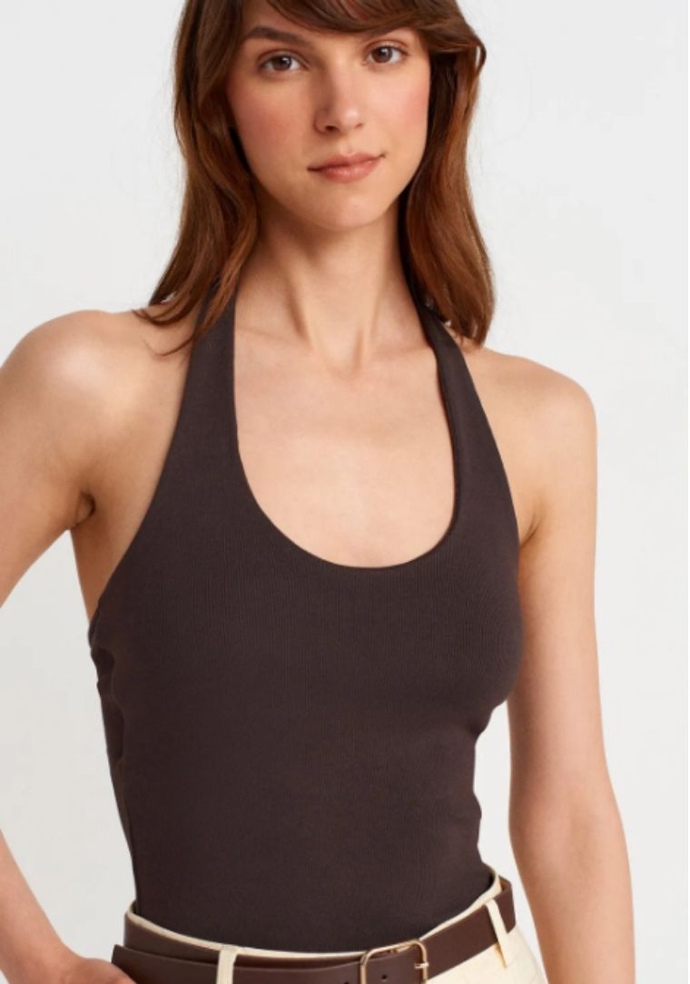 21052 DİL Halter Yaka Top 