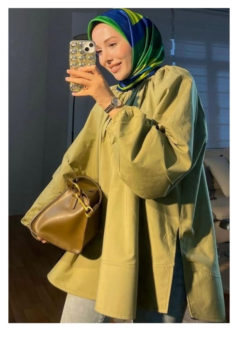 2967 EKX Volanlı Poplin Gömlek 