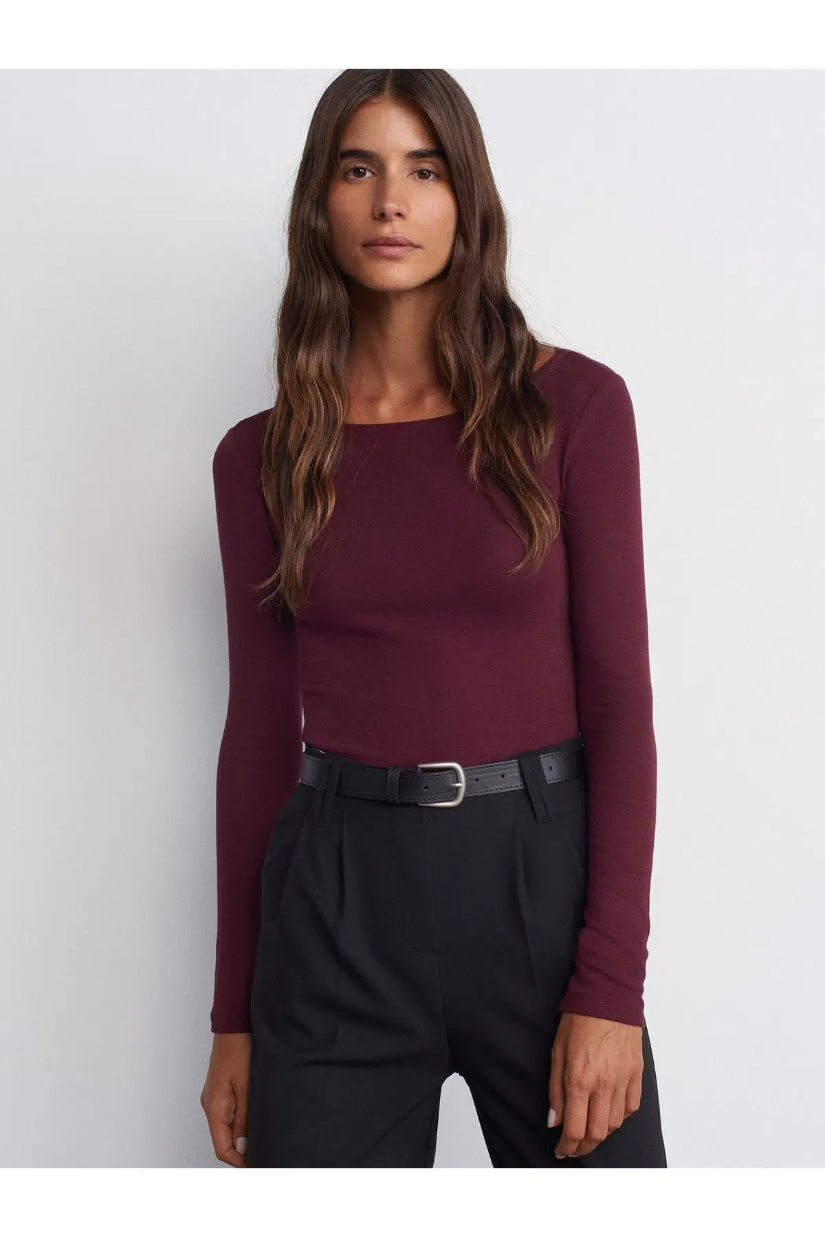 31332 DİL Kayık Yaka Uzun Kollu Top 